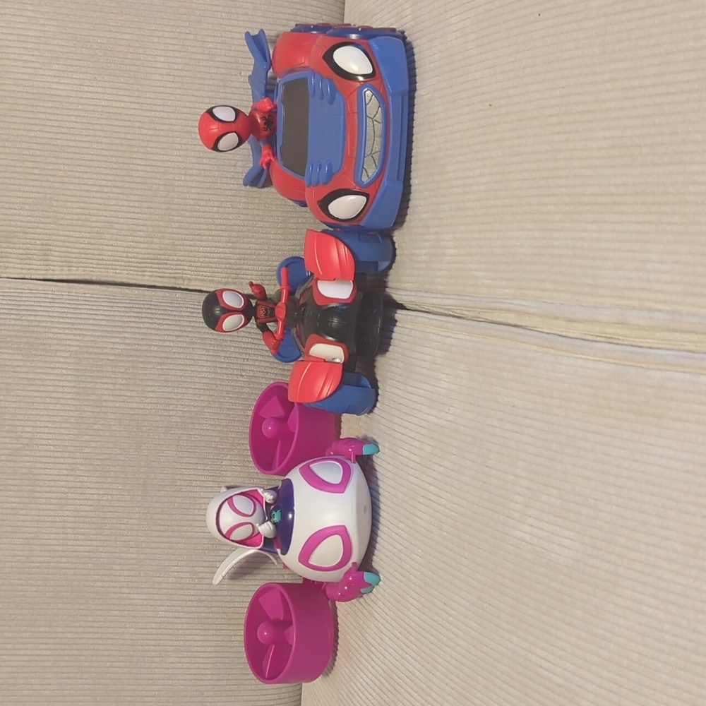 Set of Spidey and His Amazing Friends figures - Picture 1 of 8